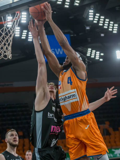 直颇受认可 直颇受认可