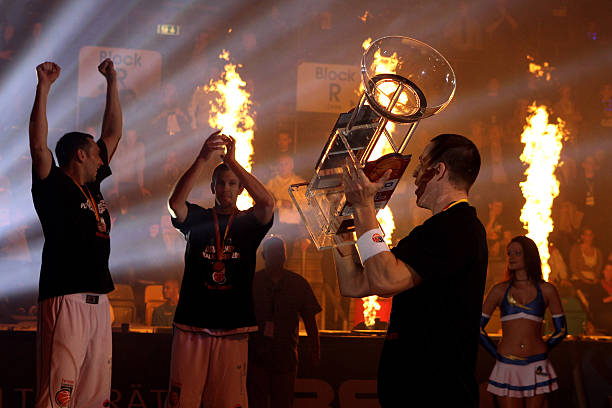 结合阵容 结合阵容