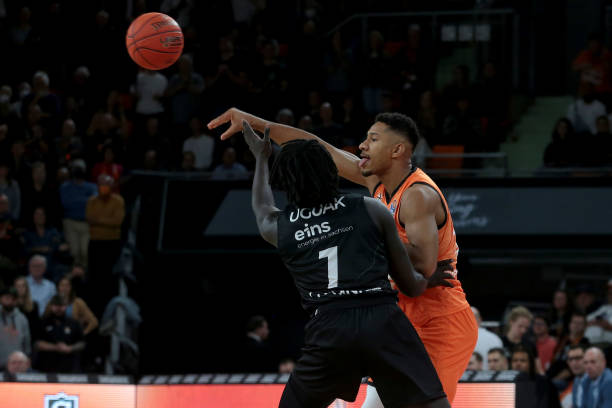 冰雪运动成 冰雪运动成