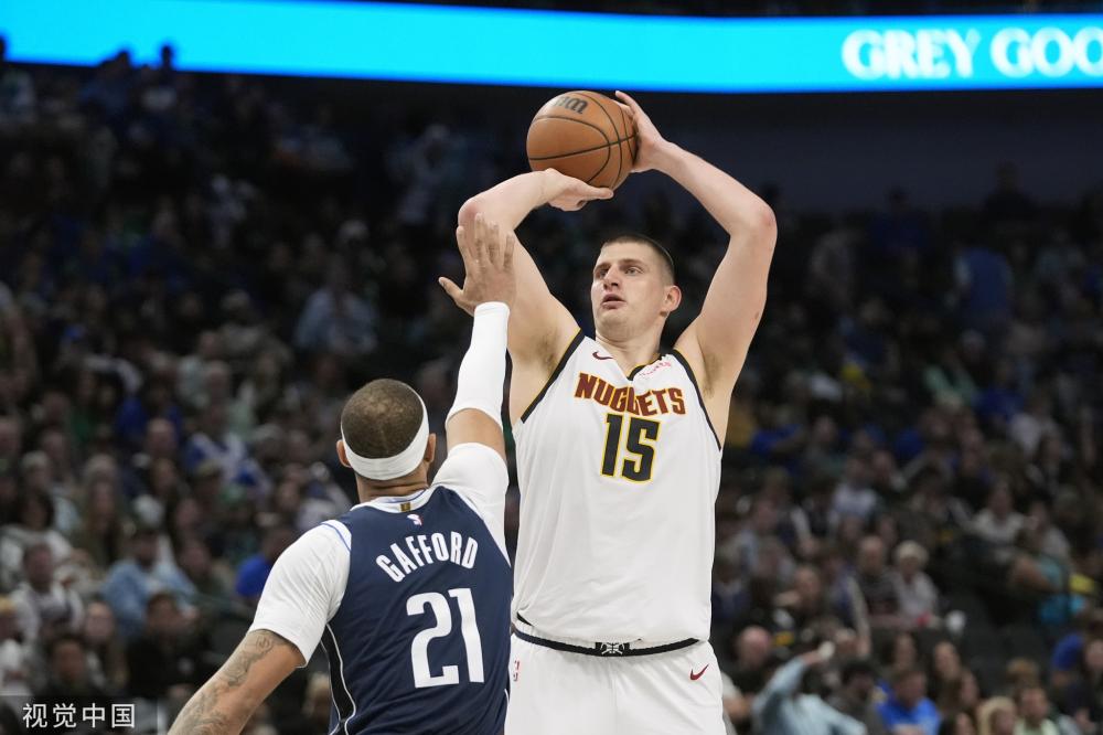 在社交媒体 在社交媒体